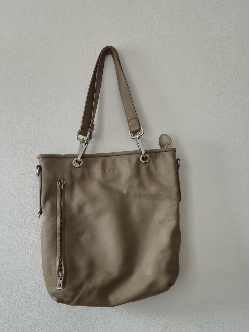 RUDSAK Taupe Shoulder Tote